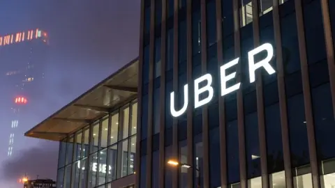 Uberがロボタクシーに巨額投資　移動の常識は静かに変わる